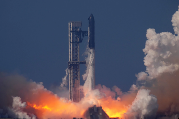 Musk a SpaceX sa chystaju na IPO desatrocia. Vstup na burze moze urobit z Musku prveho bilionara.